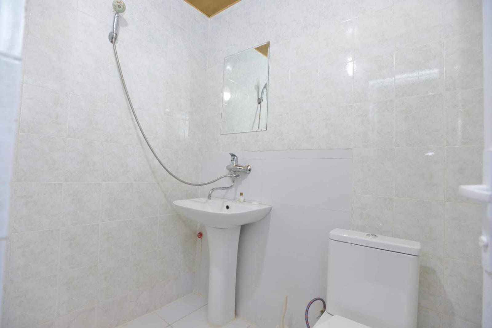 Hotel Nikea Paradiso Кутаиси Экстерьер фото